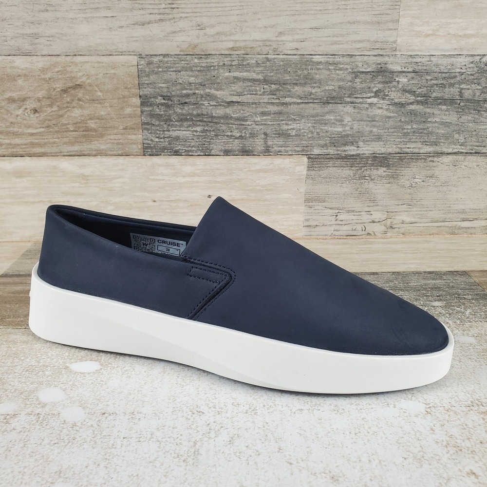 Wolf & Shepherd Cruise Shoes Sz 7 Navy Brilliant White Sneakers